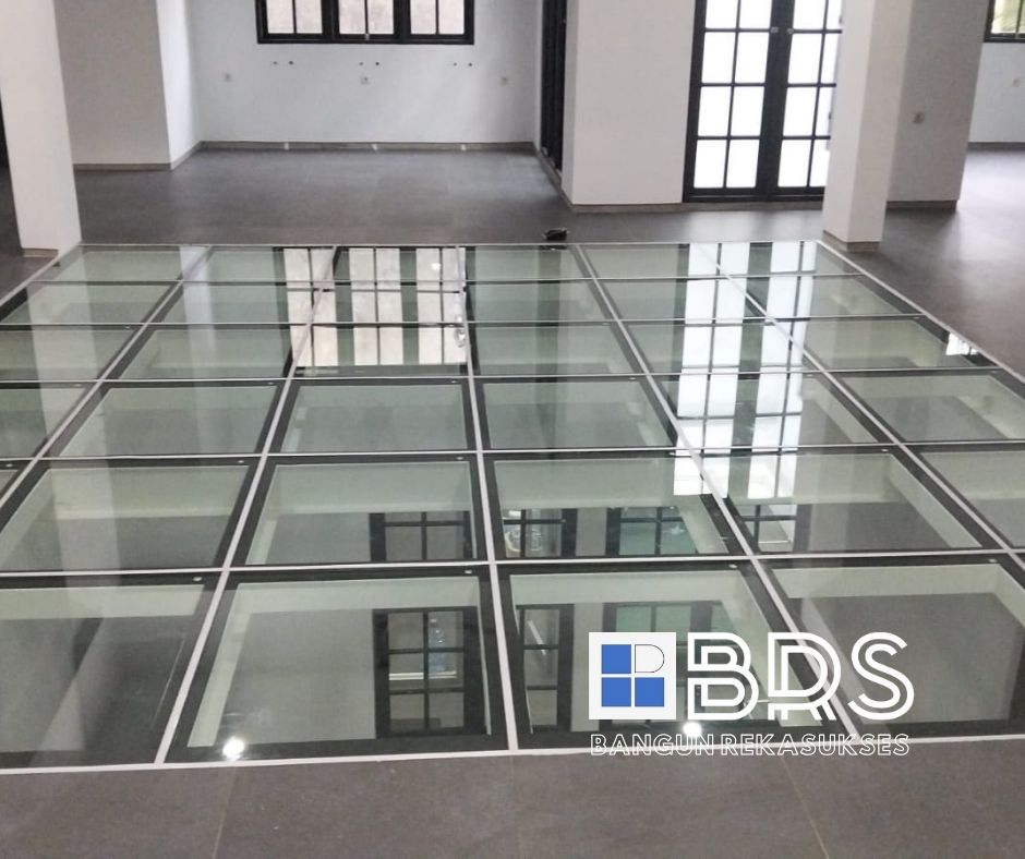 Lantai Kaca Laminated Tempered 5 Lantai Kaca Laminated Tempered